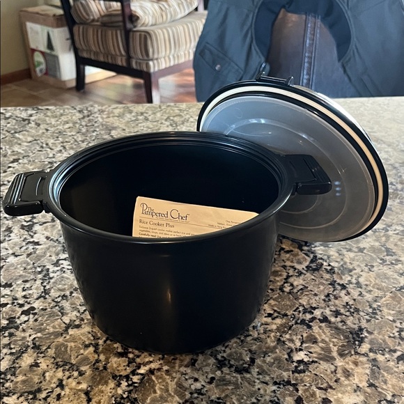 Pampered Chef Rice Cooker Plus - Picture 2 of 5